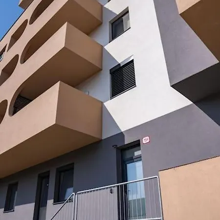 Apartmán Comfort 15h Dunajska Streda
